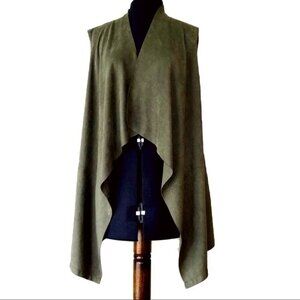 Green Mudpie Suede Like Cloth Draped Vest Sz. M/L